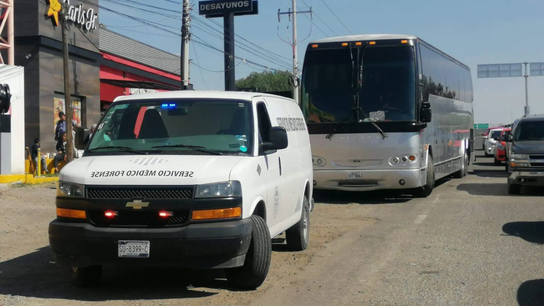 muere en autobús